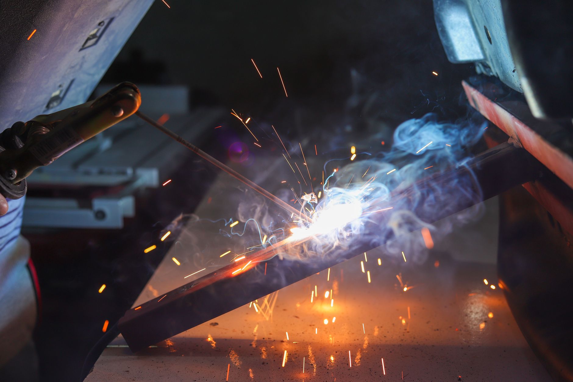 Wissenschaftler Entdecken Die Revolutionäre Schweißtechnik, Die Milliarden Euro Spart Und Die Produktion Für Immer Verändert