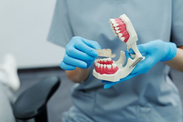 „Es ist schlimmer als gedacht“: Diese neue Technik 3D-druckt Zahnkronen und bedroht Ihren Zahnarzt (unbemerkt).